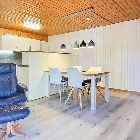 Dejligt Hjem I Mirow Ot Med Wifi Granzow